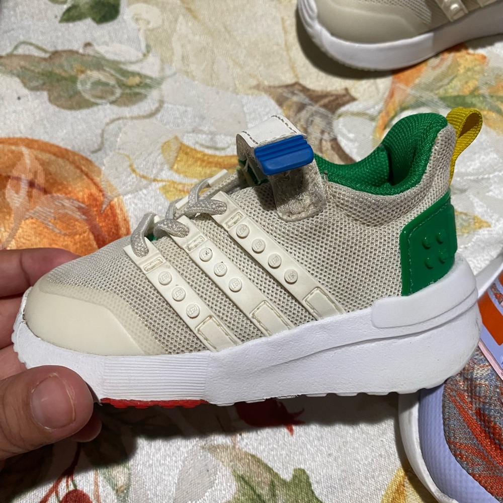 Adidas Sneakers with Green and Blue Accents - Picture 5 of 5